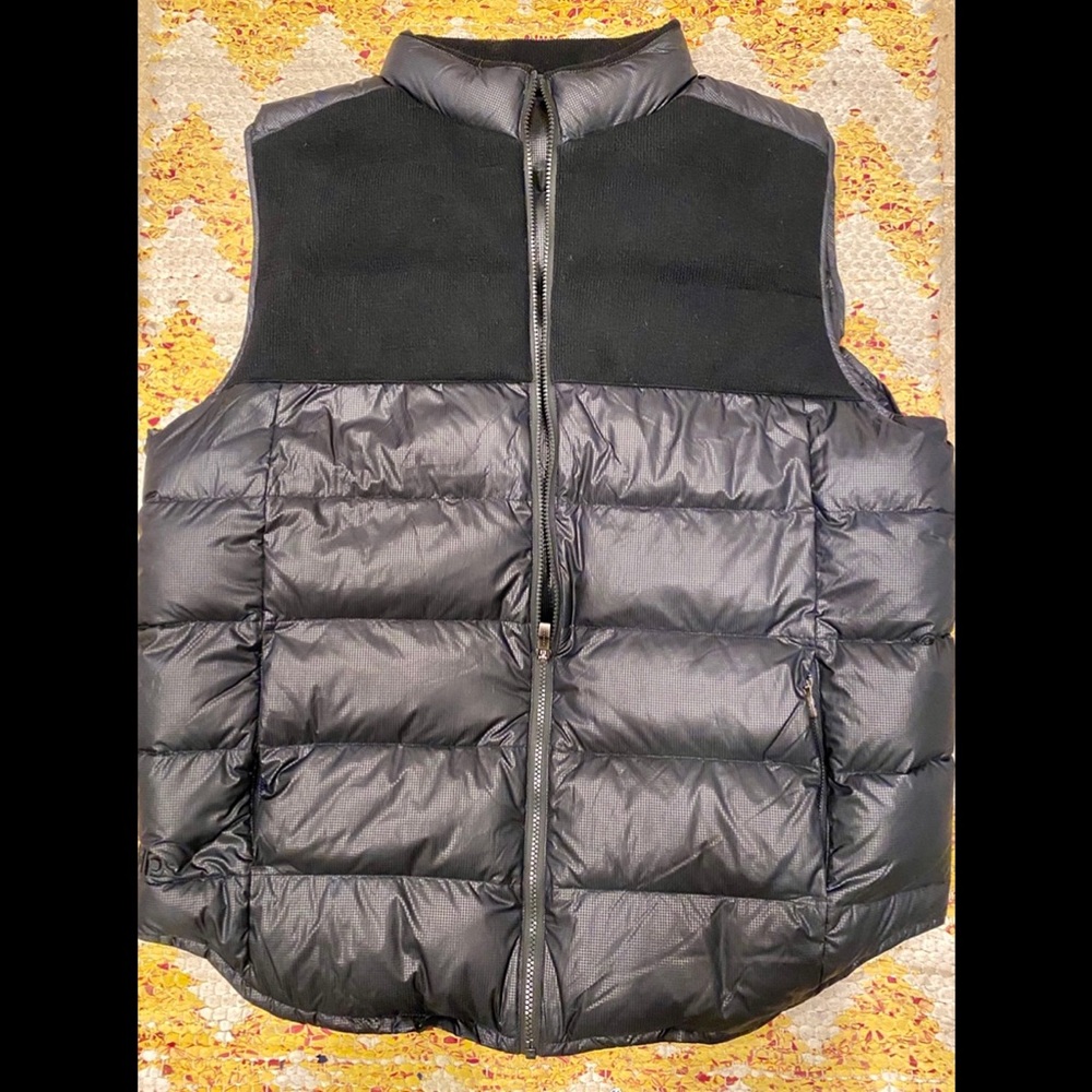 UNDER ARMOUR Men’s ARMD 2XL / 2TG Black Down Vest